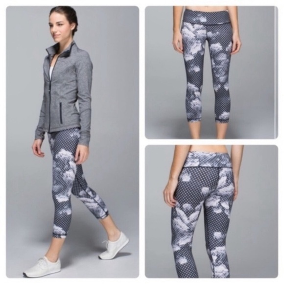 Lululemon Wunder Under Crop Pants - Picture 1 of 5